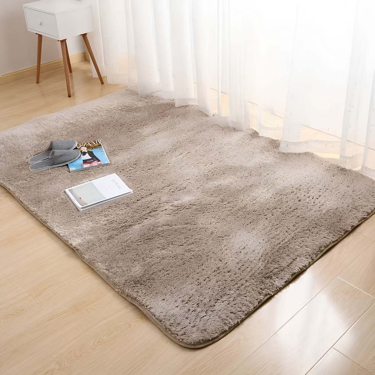 PLUSH SOFT FLOOR RUG
