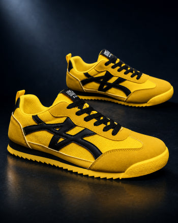 LIGHTWEIGHT CASUAL SNEAKERS