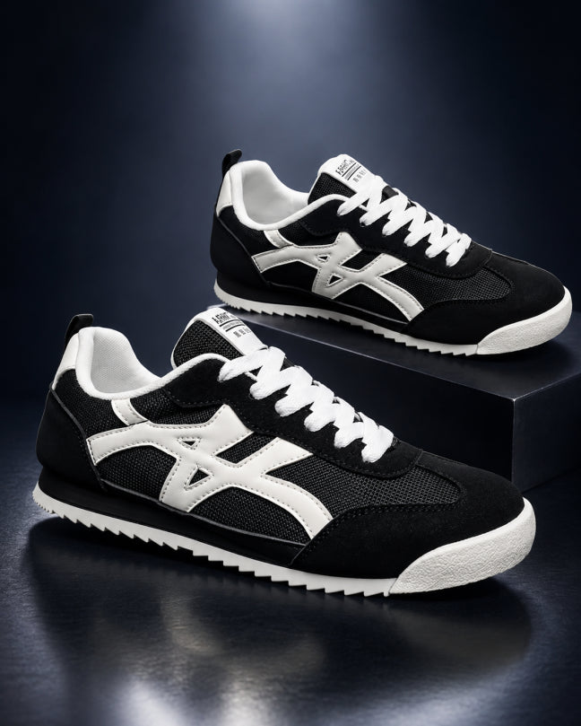 LIGHTWEIGHT CASUAL SNEAKERS