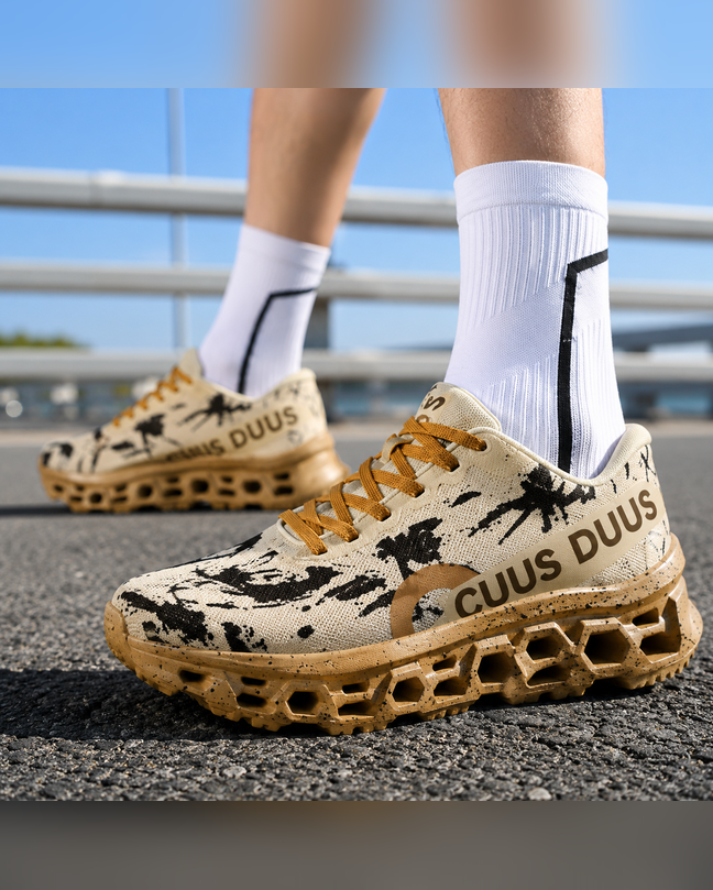 BREATHABLE MESH RUNNING SNEAKERS